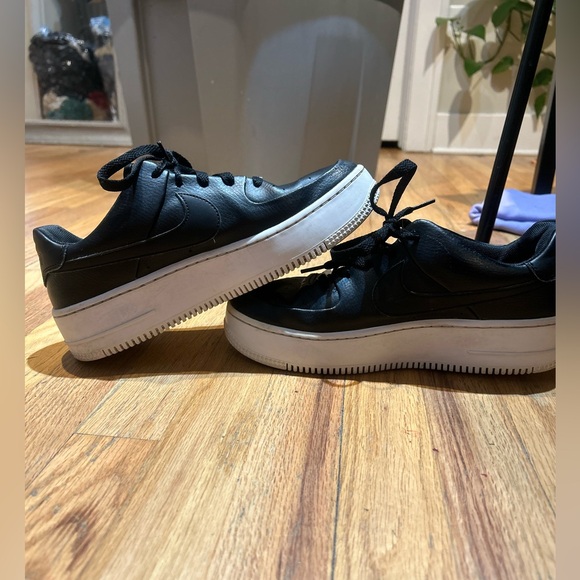 Nike Air Force 1 Sage Low Black size 9.5 Women’s - Picture 4 of 7